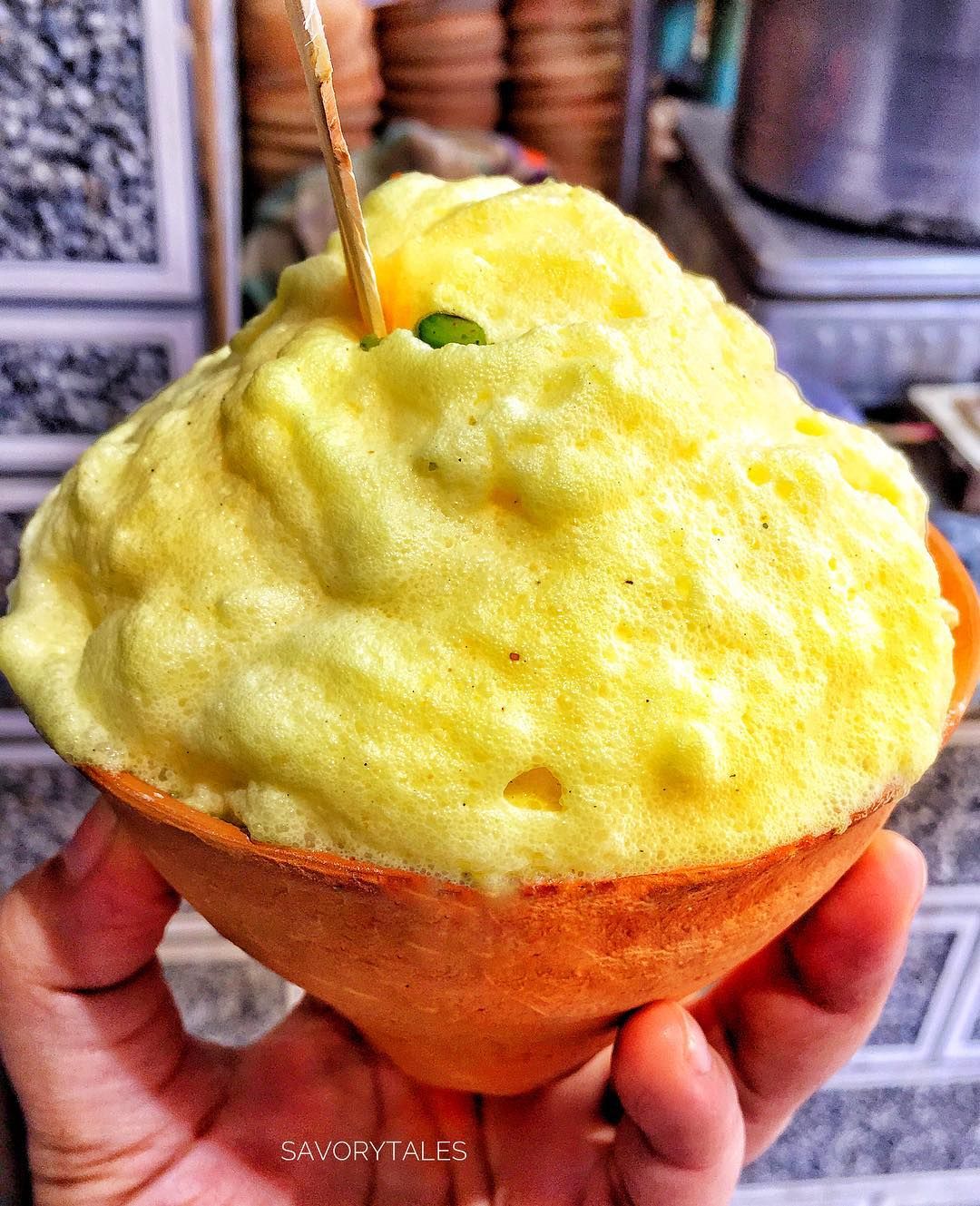 A winter-special frothy milk dessert flavored with saffron and cardamom, available only in Banaras.